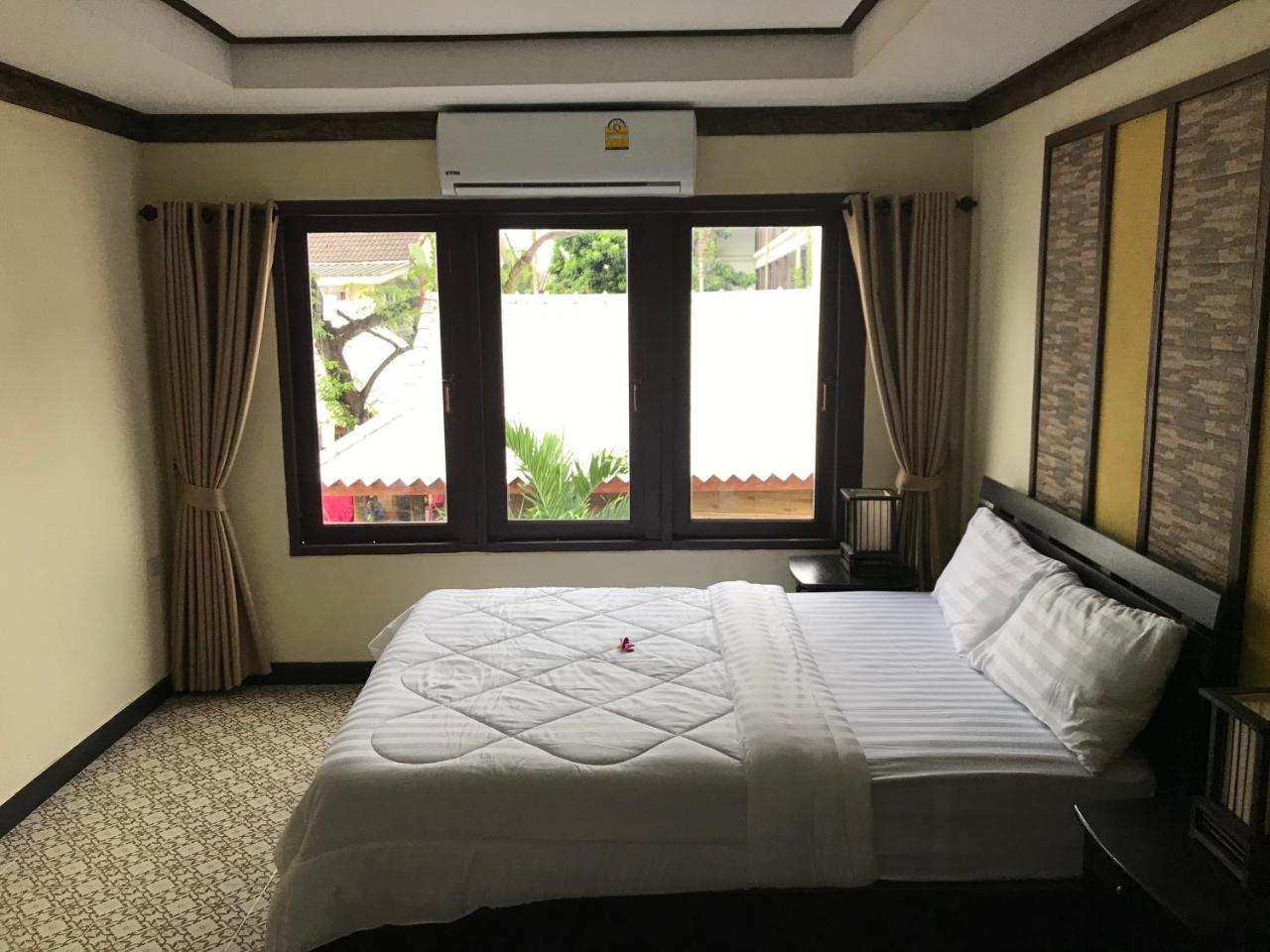 Boutique Hotel & Restaurant, Jaidee Bamboo Huts Chiang Mai Dış mekan fotoğraf